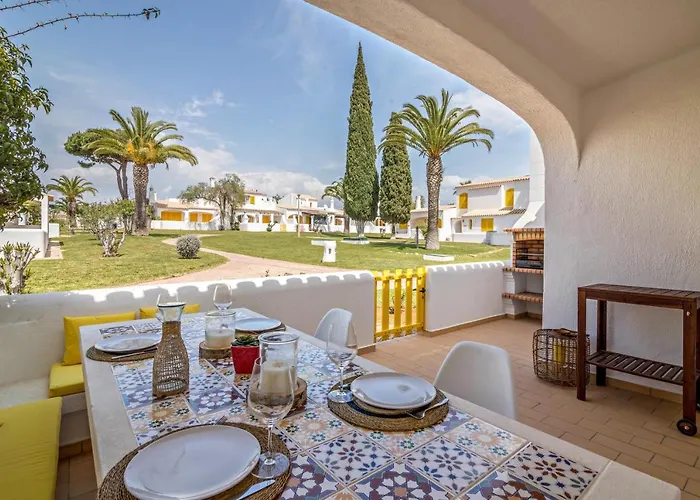 度假居 Casa O12 *