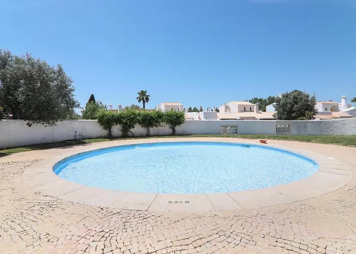 Casa O12 * 维拉摩拉