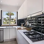 Casa O12 Виламура