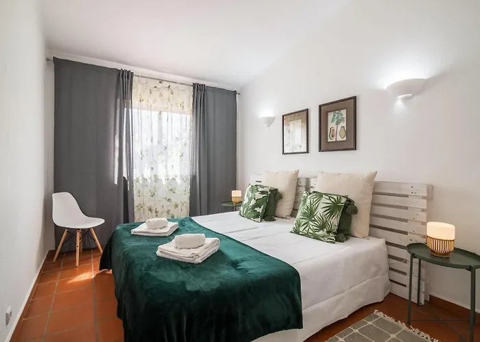 Casa O12 *