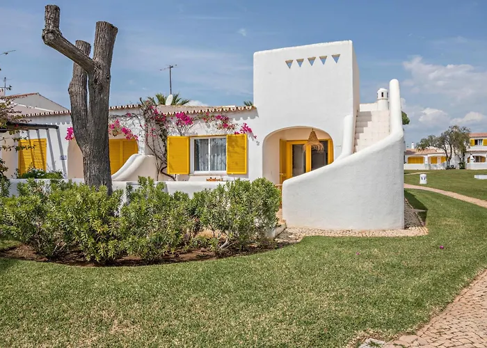 Casa O12 *