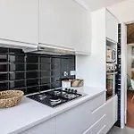 Casa O12 펜션 빌라모라